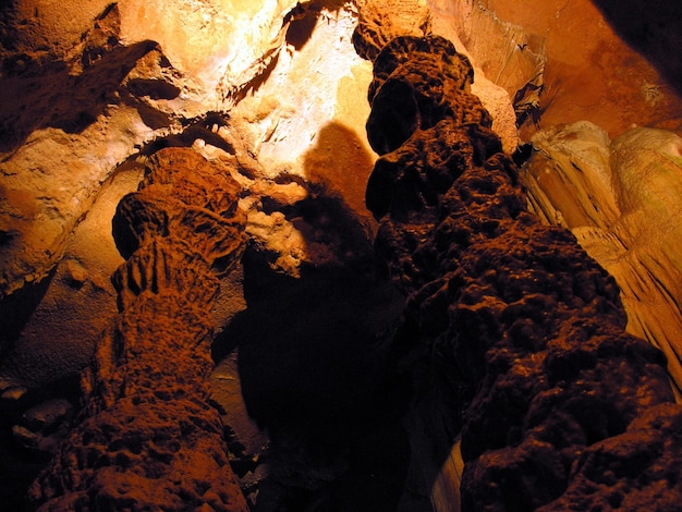 Cave vault