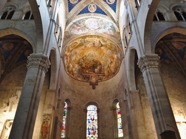 Photo ceiling of medieval italian church