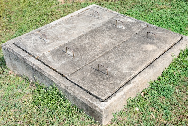 Cement drain box