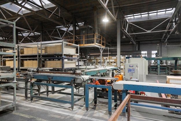 Cement factory indoors Industrial cement production conveyor Conveyer Line For Ceramic Tile At Heavy Plant Factory for the Production of Ceramic Tiles