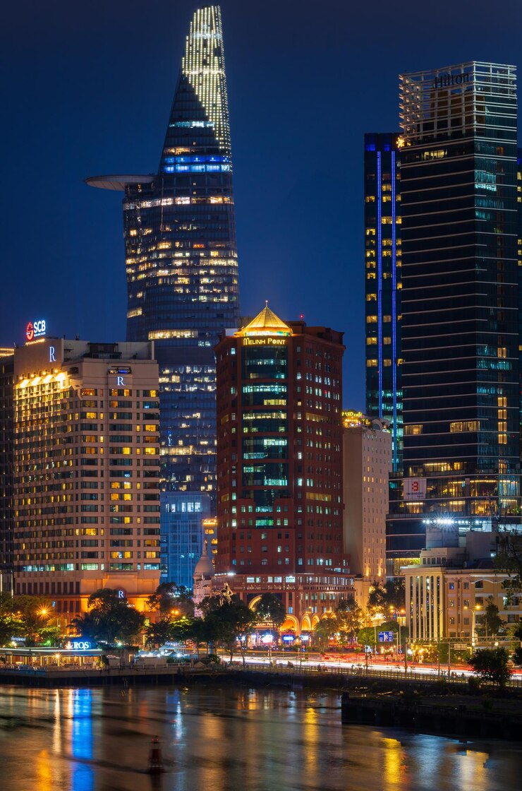 Photo central ho chi minh city is illustrated at the evening