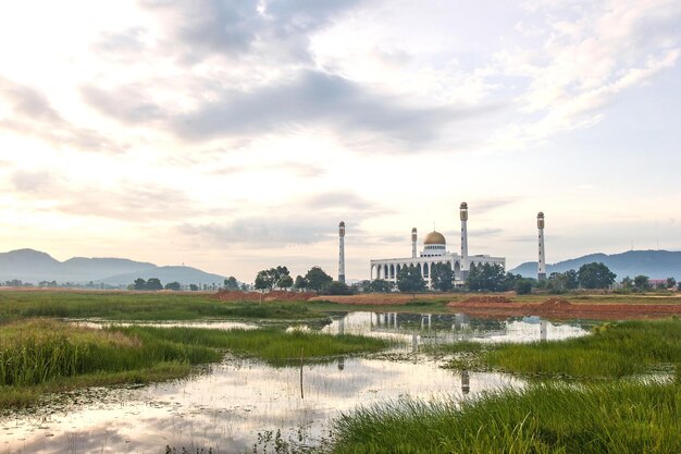 Centrummoskee in de provincie Songkla, Zuid-Thailand