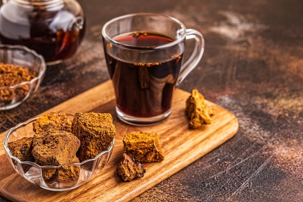 Chaga-thee, een sterke antioxidant, stimuleert het immuunsysteem