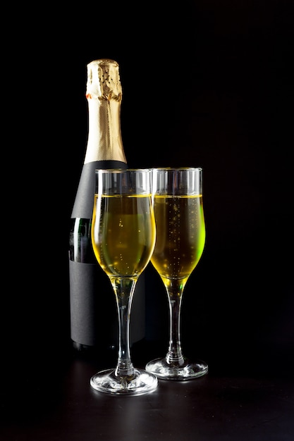 Champagneglas en fles