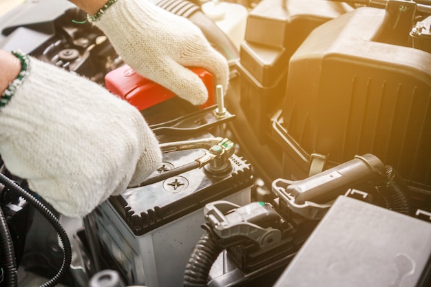 Photo change battery on car