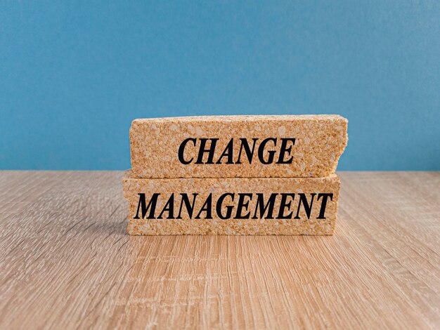 変更管理のシンボル コンセプトの単語 変更管理 ブロック