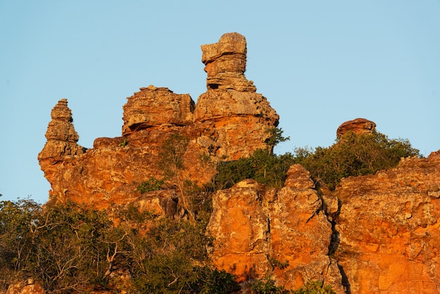 Chapada dos Guimaraes Nationaal Park in de buurt van Cuiaba Mato Grosso Brazilië rotsformaties bij zonsondergang