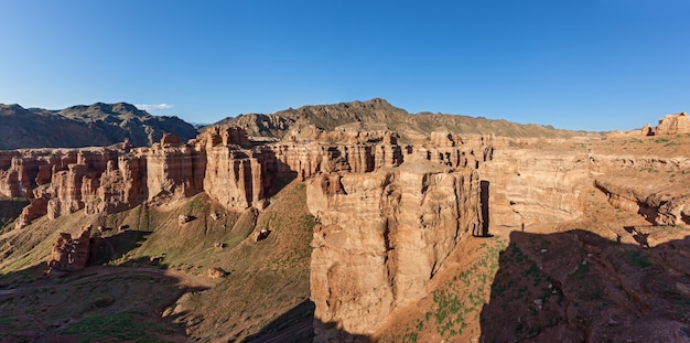 Charyn-canion in de regio van Almaty in Kazachstan. Prachtig uitzicht op de canyon