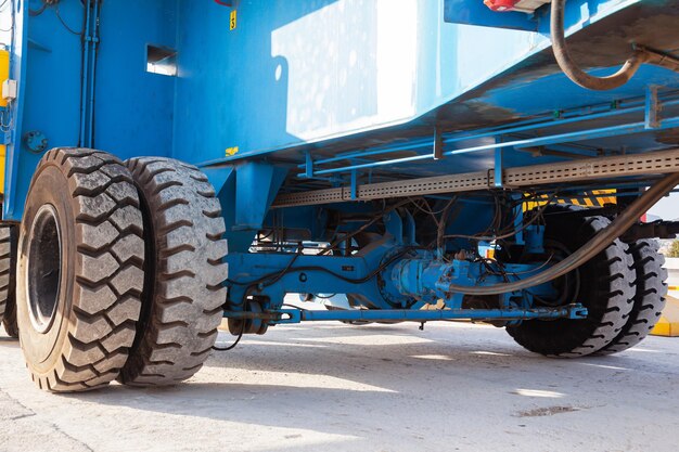 Chassis of a large wheeled port crane