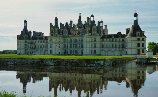 Foto il castello di chambord nella regione centreval de loire francia
