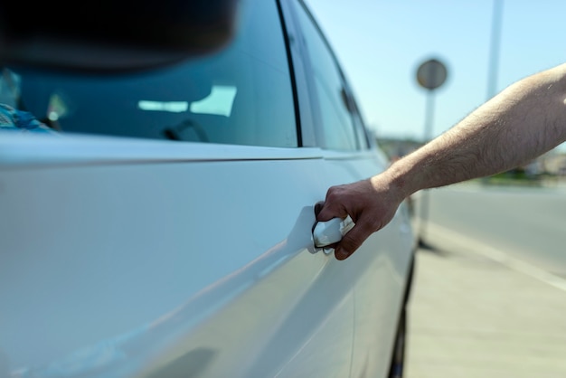 Chauffeur open car door