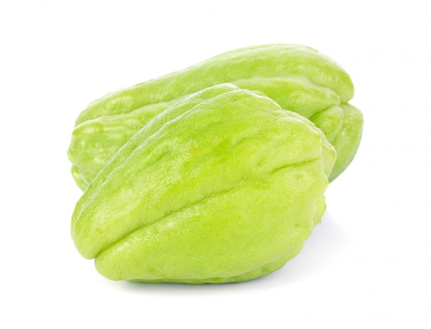 白で隔離されるchayote