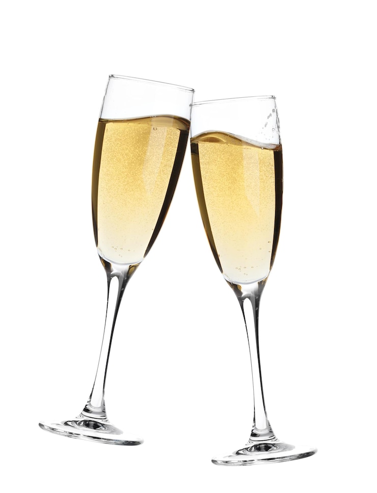 Photo cheers two champagne glasses