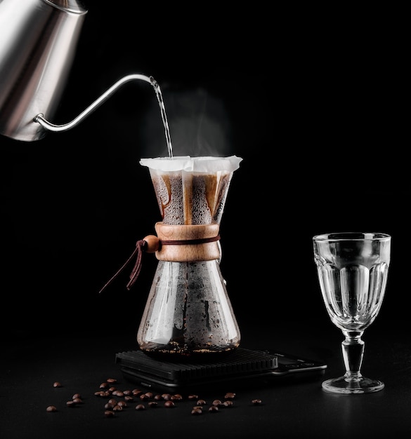 Chemex coffeemaker is a manual pour-over style glass coffeemaker