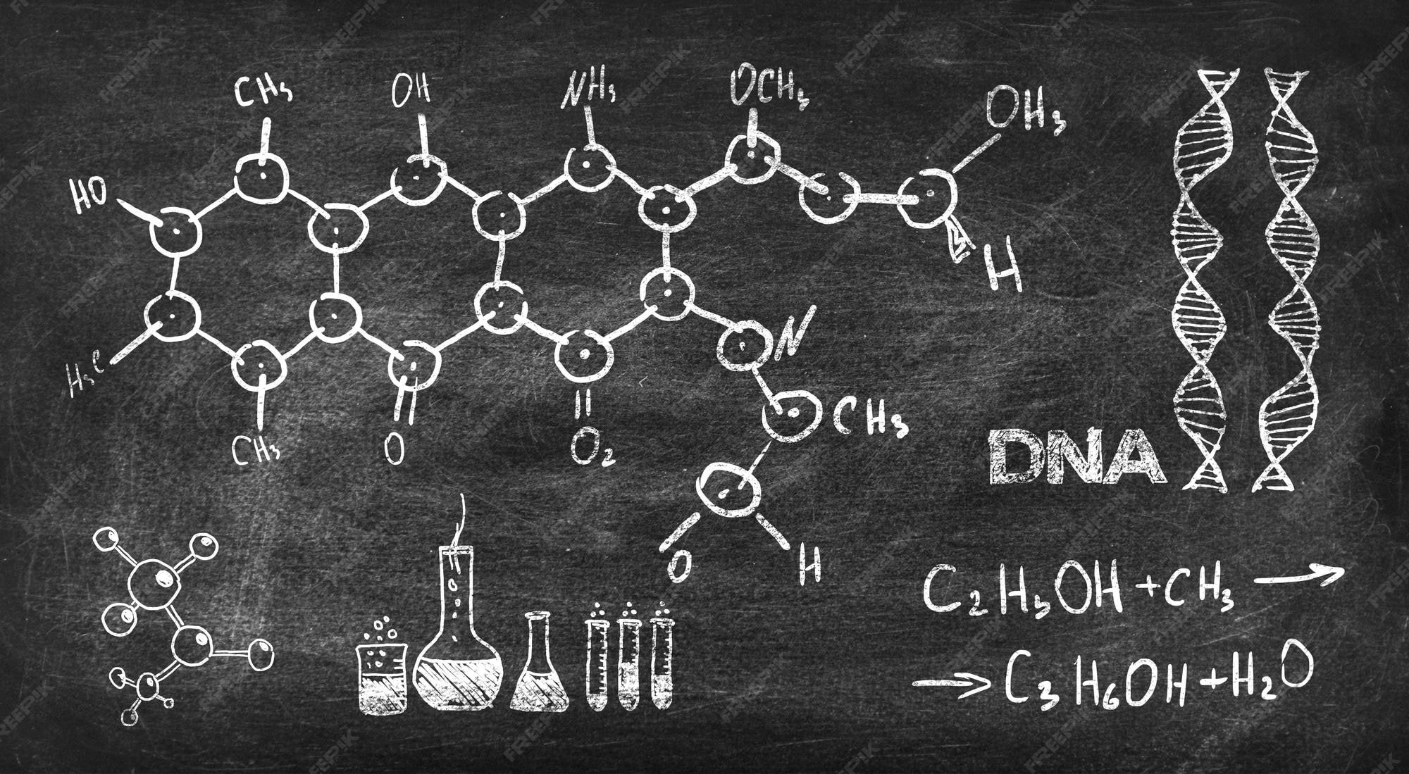 Химические формулы мелом на доске