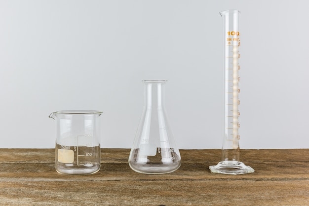 Chemical laboratory glassware