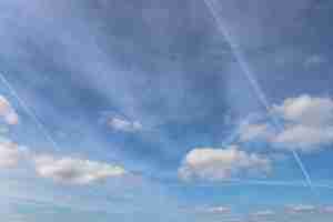 Photo chemtrails in the sky