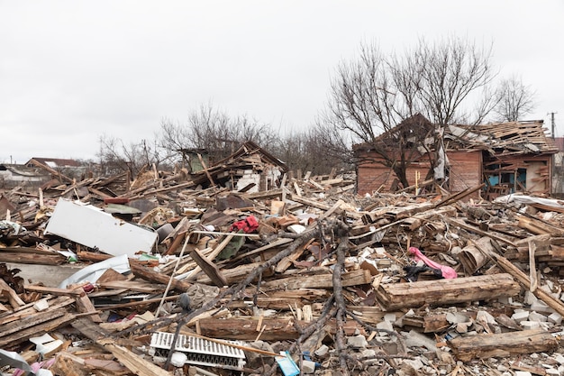 Chernihiv reg ukraine apr 18 2022 russia's war against ukraine completely destroyed houses and chaos in the chernihiv region as a result of the attack of russian invaders