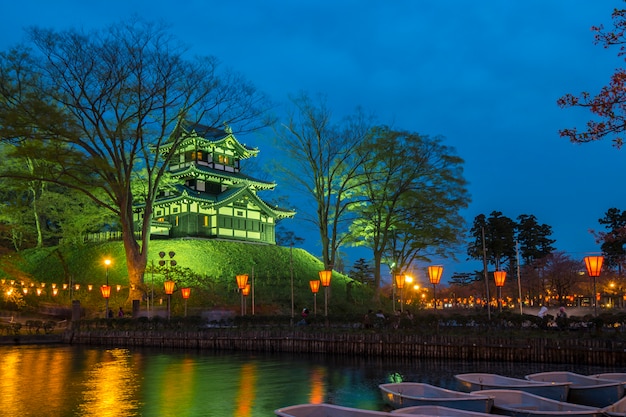 Cherry Blossom Festival in Takada Castle &#39;s nachts in Niigata, Japan