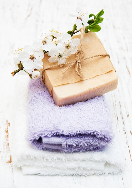 桜と手作り石鹸