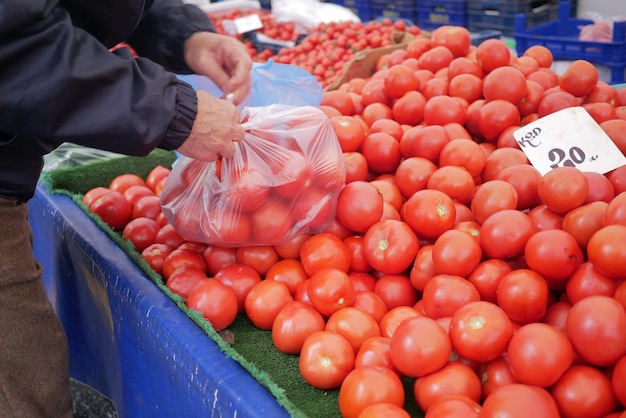 Cherry tomaten verkocht op de boerenmarkt