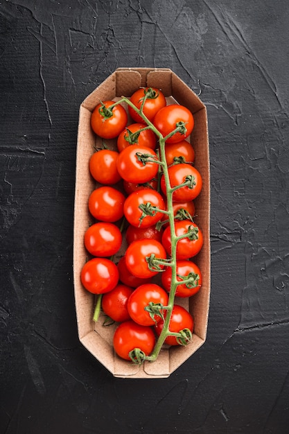 Cherry tomatoes on the vine 