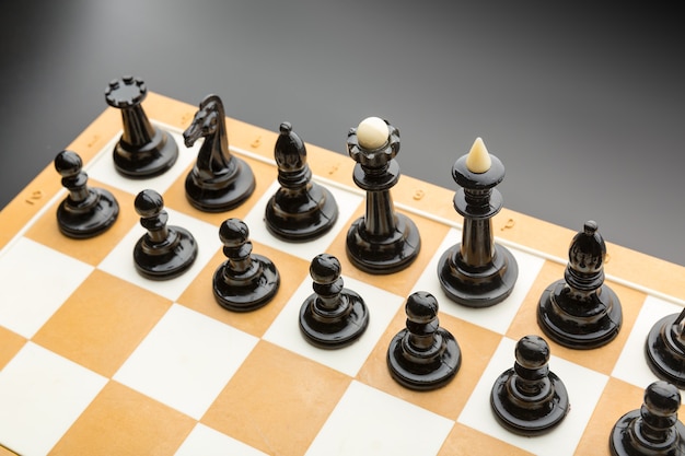 Chess figures