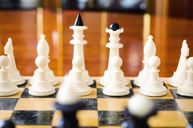 Chess figures