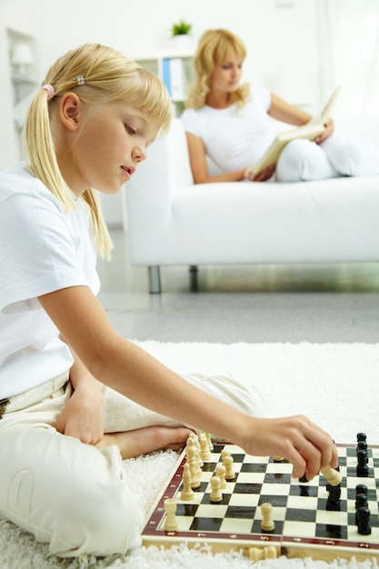 chessboard sitting mum indoor arm