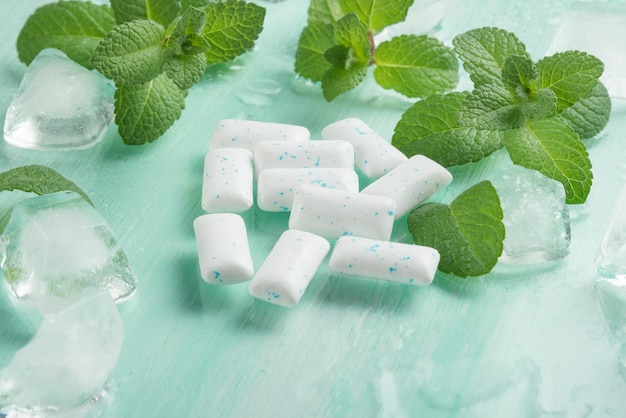 Photo chewing gum with mint and ice
