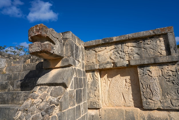 Chichen Itza snake head Yucatan Mexico