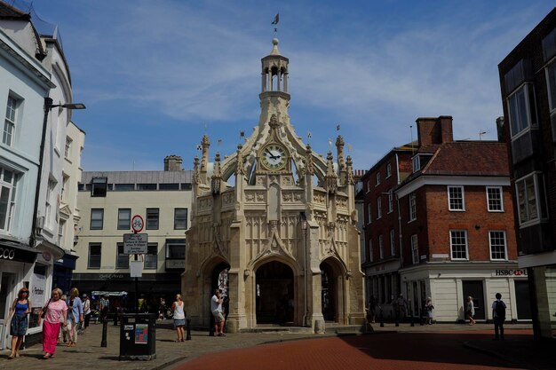 Foto chichester cross een uitgebreid loodrecht markt kruis in het centrum van chichester uk