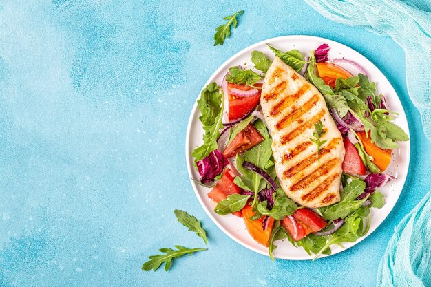 Chicken breast with fresh salad