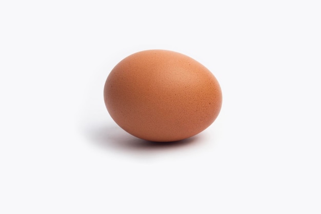 닭고기 달걀 흰 배경에 고립
