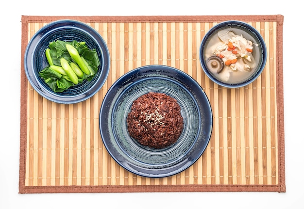 chicken and herb soup, chinese kale with berry rice