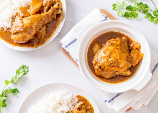 Chicken massaman curry paste with rice