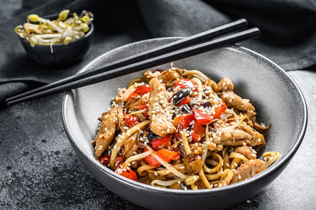 Chicken Stirfry with noodles