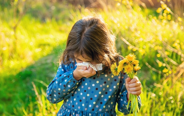 Child girl allergic to flowers