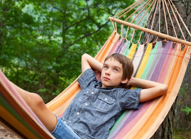 Photo child in hammock