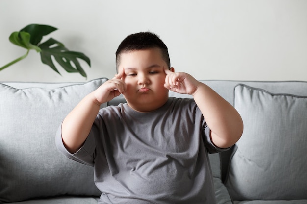 子供が病気または具合が悪い