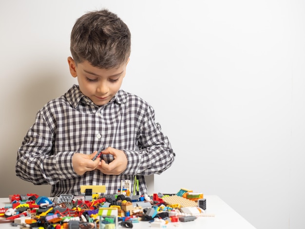 child playing with blocks