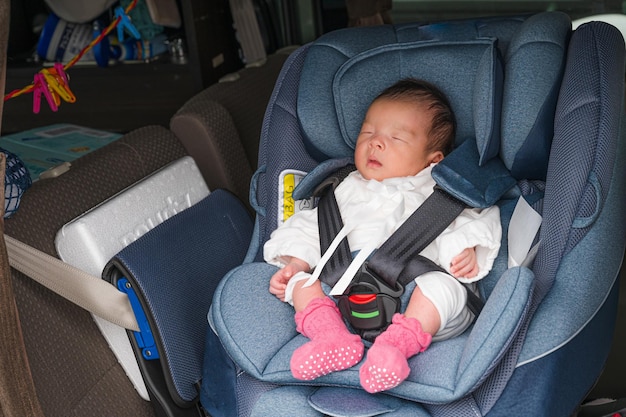 Photo child seats and babies