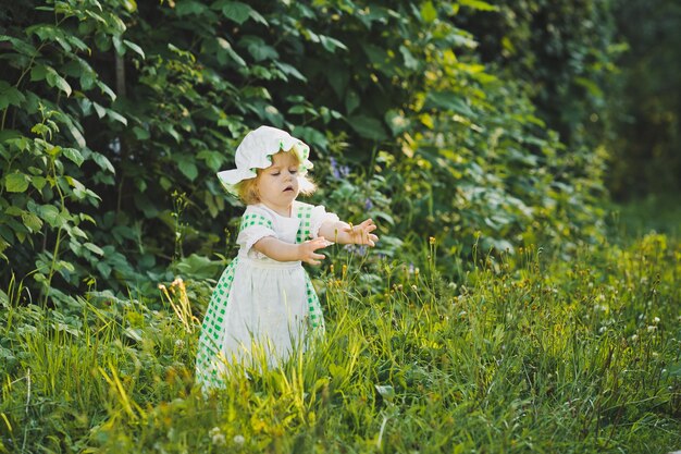 A child walks in the summer garden 4647