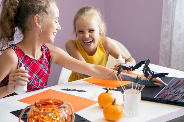 children create a DIY for Halloween