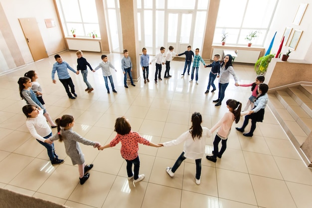 Bambini durante la pausa