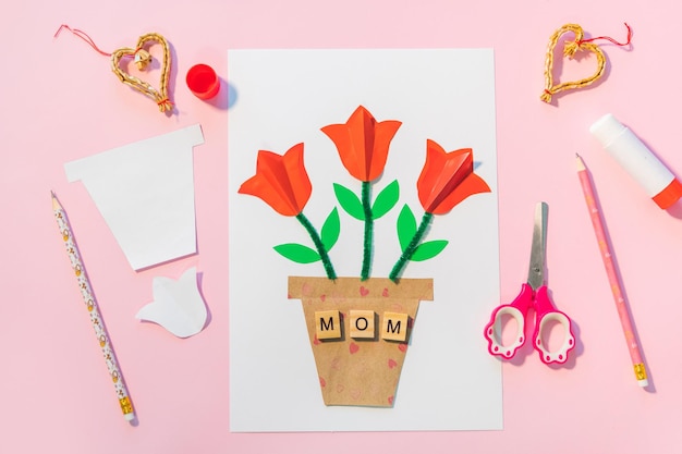 写真 誕生日や母の日のための子供の贈り物