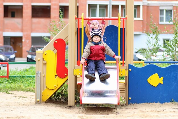 Photo children play on the playground