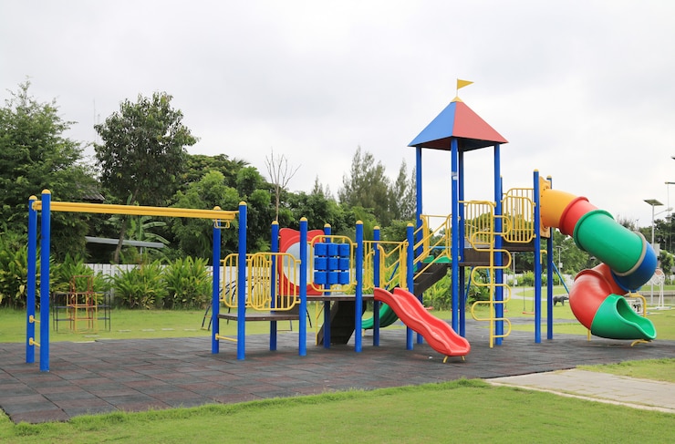 Photo children's playground at park