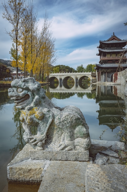 Chinese ancient stone arch bridges and stone carvings