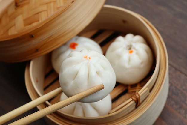 Chinese dumpling steamed buns